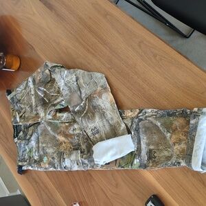 Nomad woman camo pants NWOT